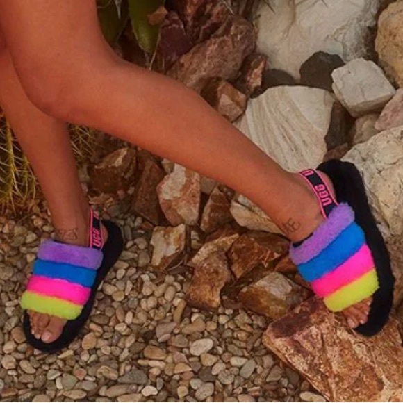 UGG® Logo Fluff Yeah Multicolor Fur Platform Slippers Size 7 - Picture 2 of 6